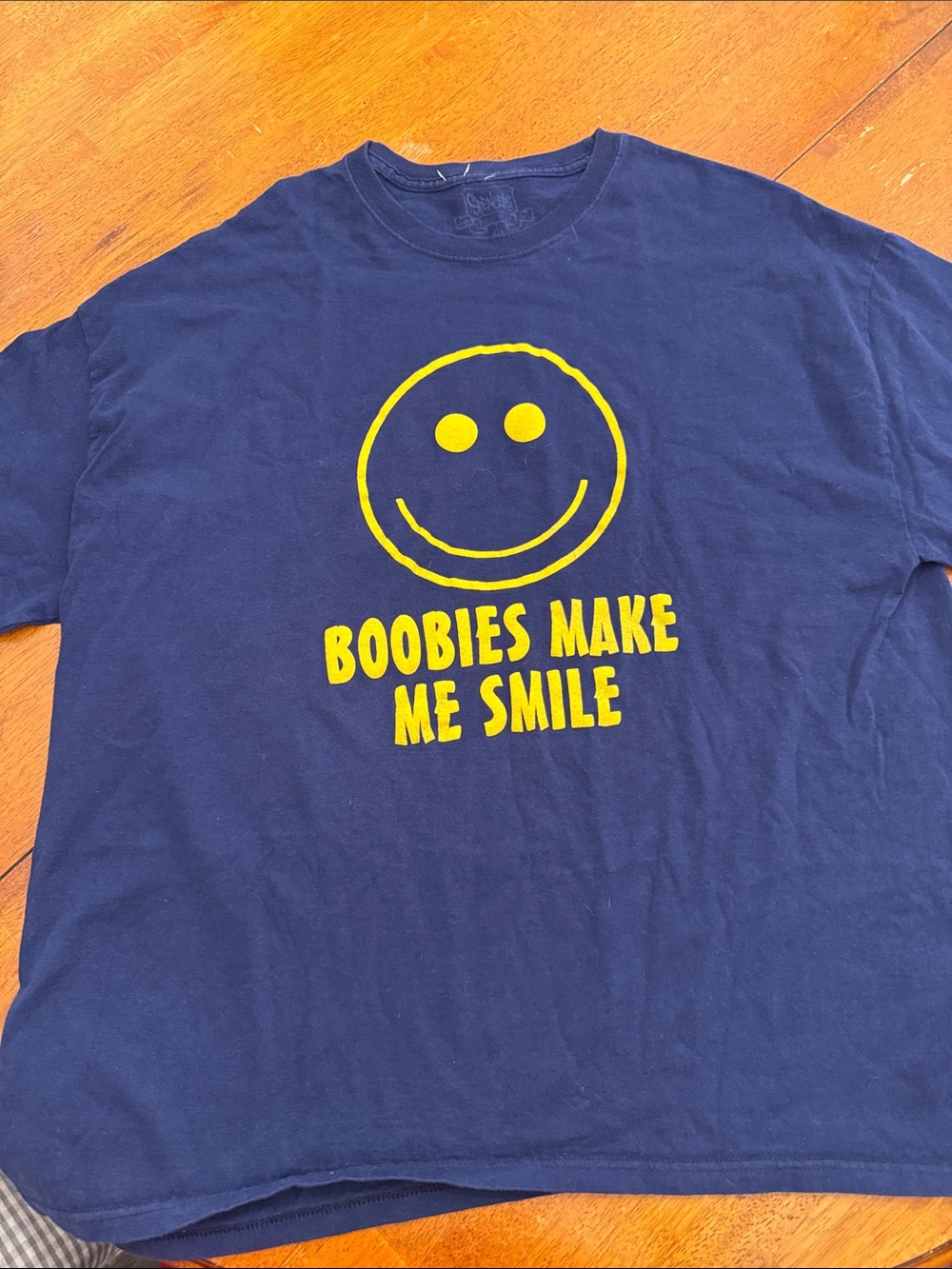 Spencer's Navy Blue mens Tee with Yellow Smile Graphic xxl